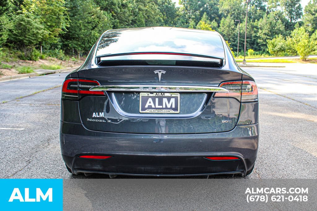 Used 2016 Tesla Model X 90D AWD/4WD image 10