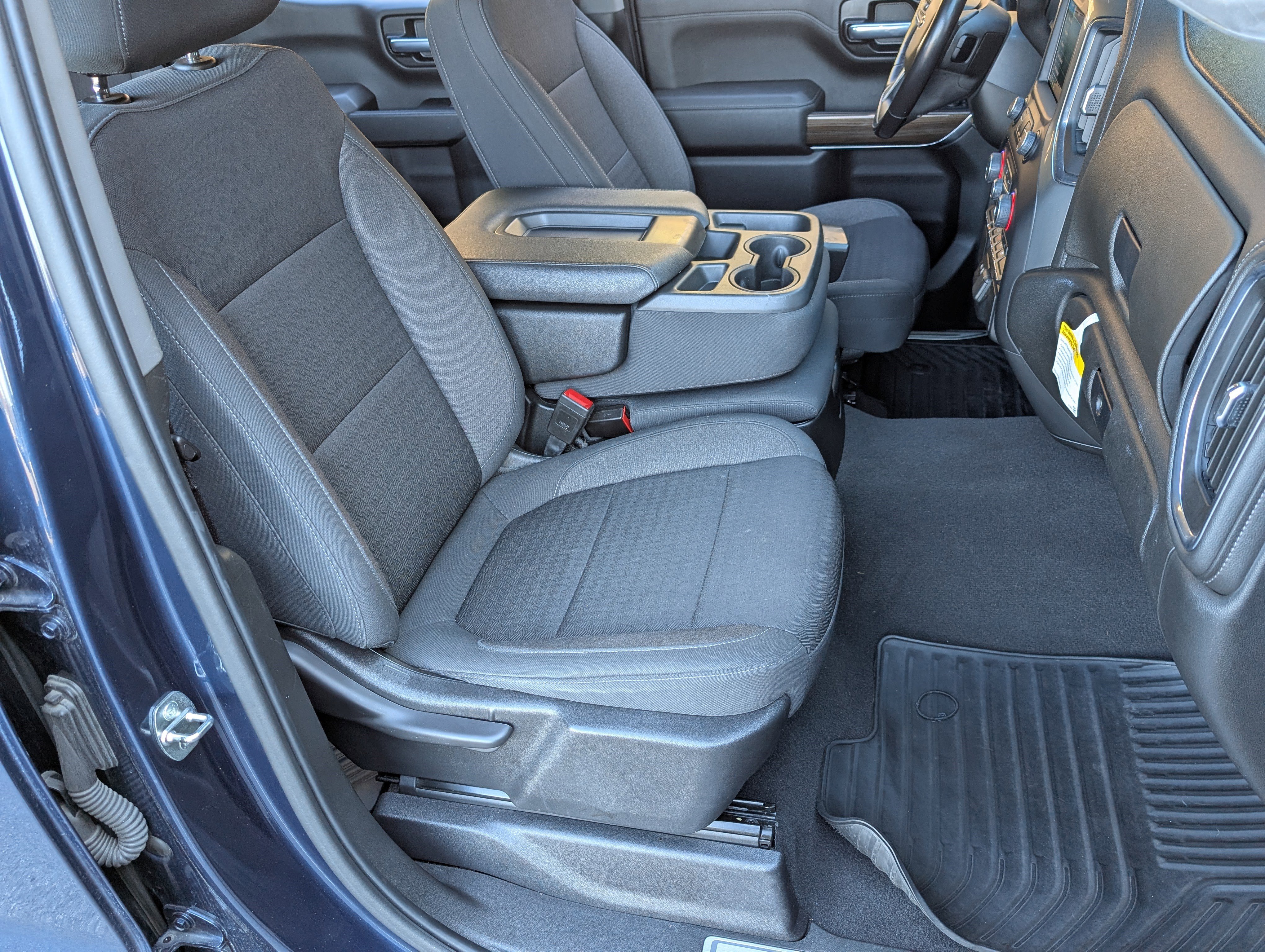 Used 2021 Chevrolet Silverado 1500 LT image 20