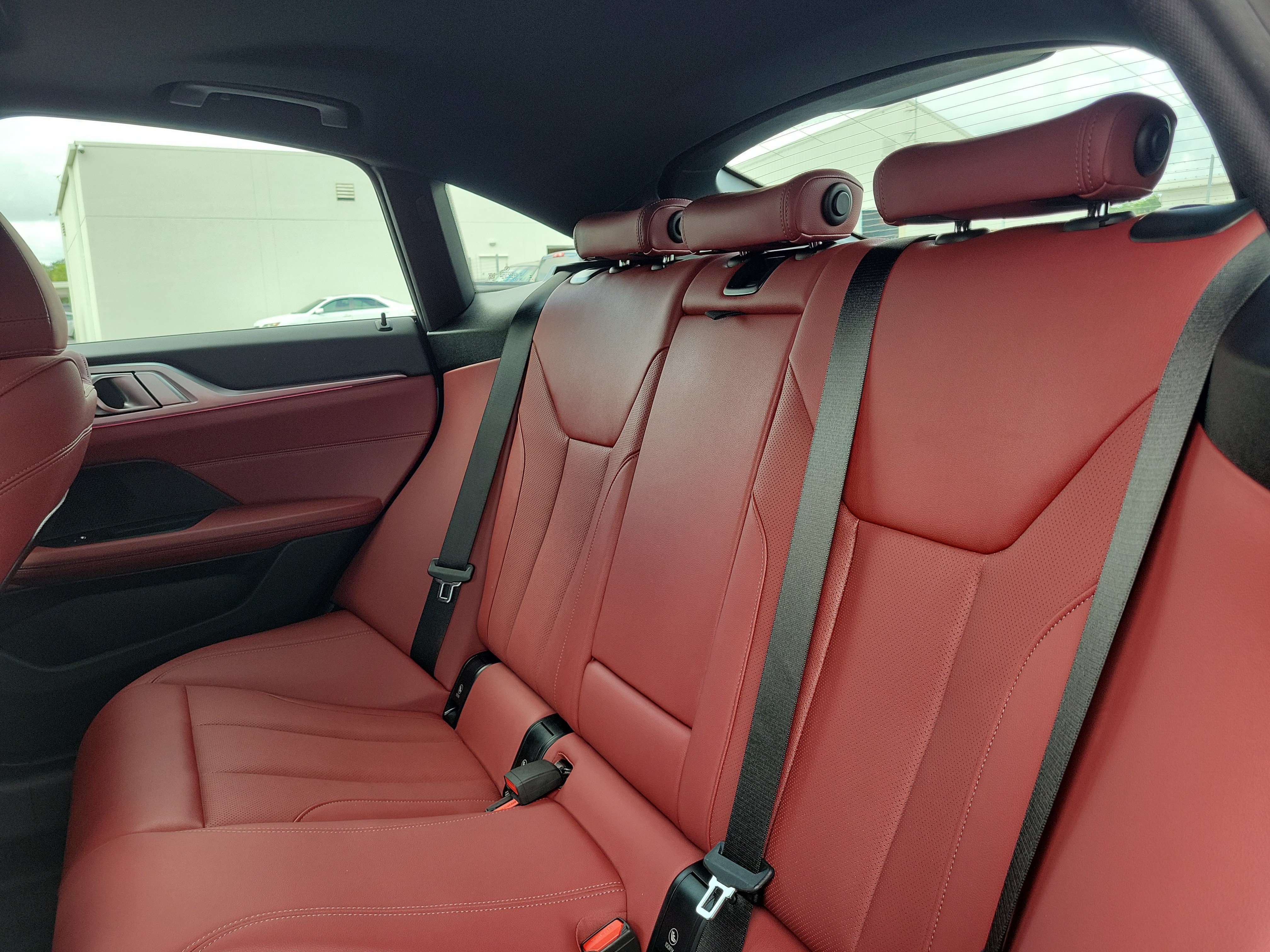 Used 2025 BMW i4 eDrive40 RWD image 11