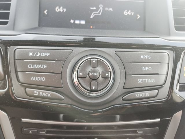 Used 2017 Nissan Pathfinder S FWD image 26