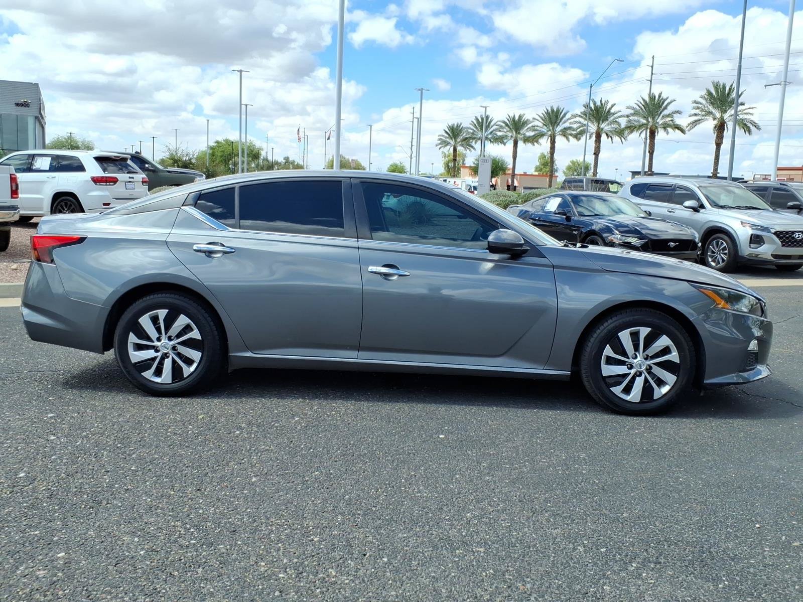 Used 2022 Nissan Altima 2.5 S FWD image 8