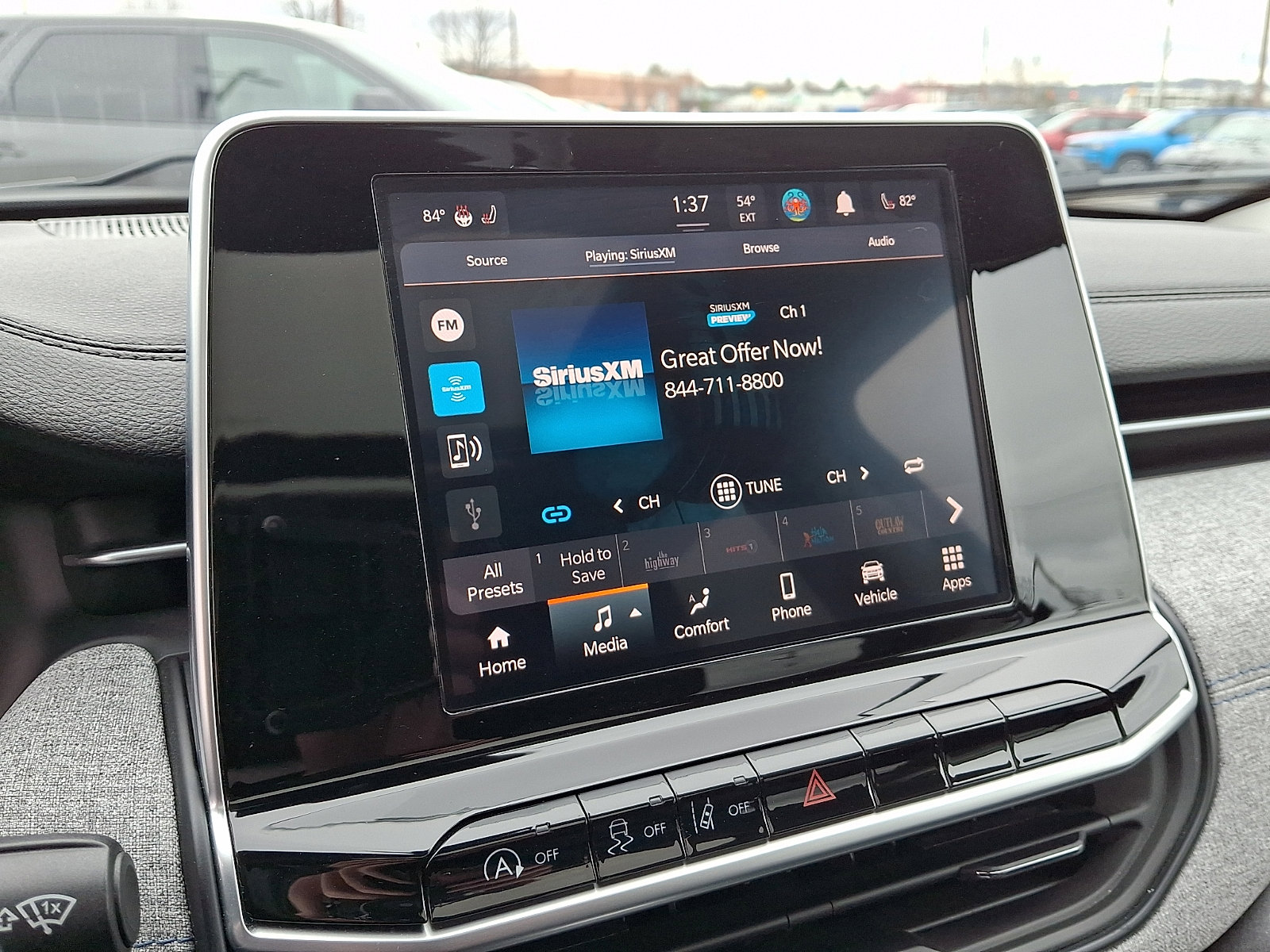 Used 2022 Jeep Compass Latitude w/ Sun and Sound Group image 19