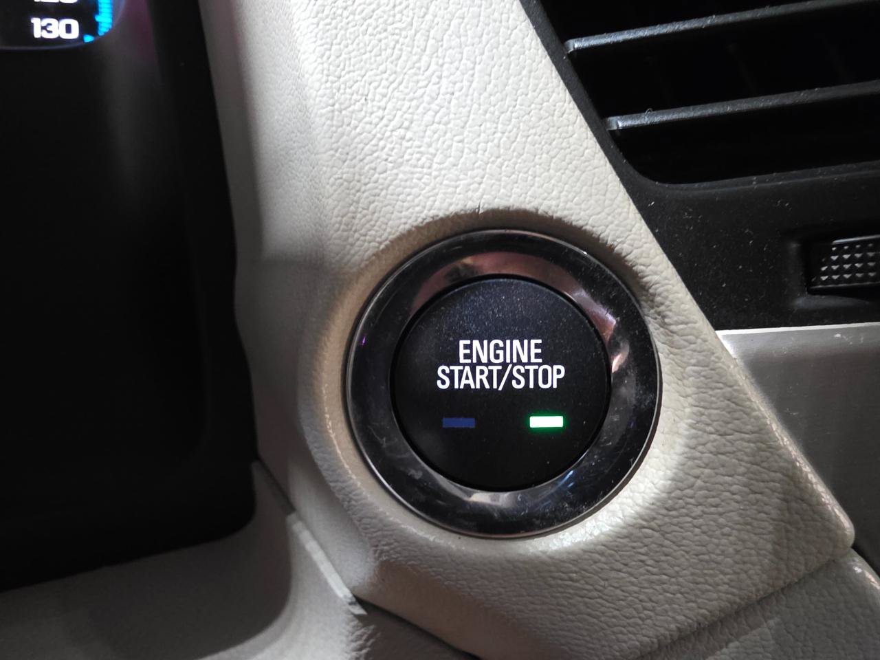 Used 2017 GMC Yukon XL Denali w/ Open Road Package AWD/4WD image 41