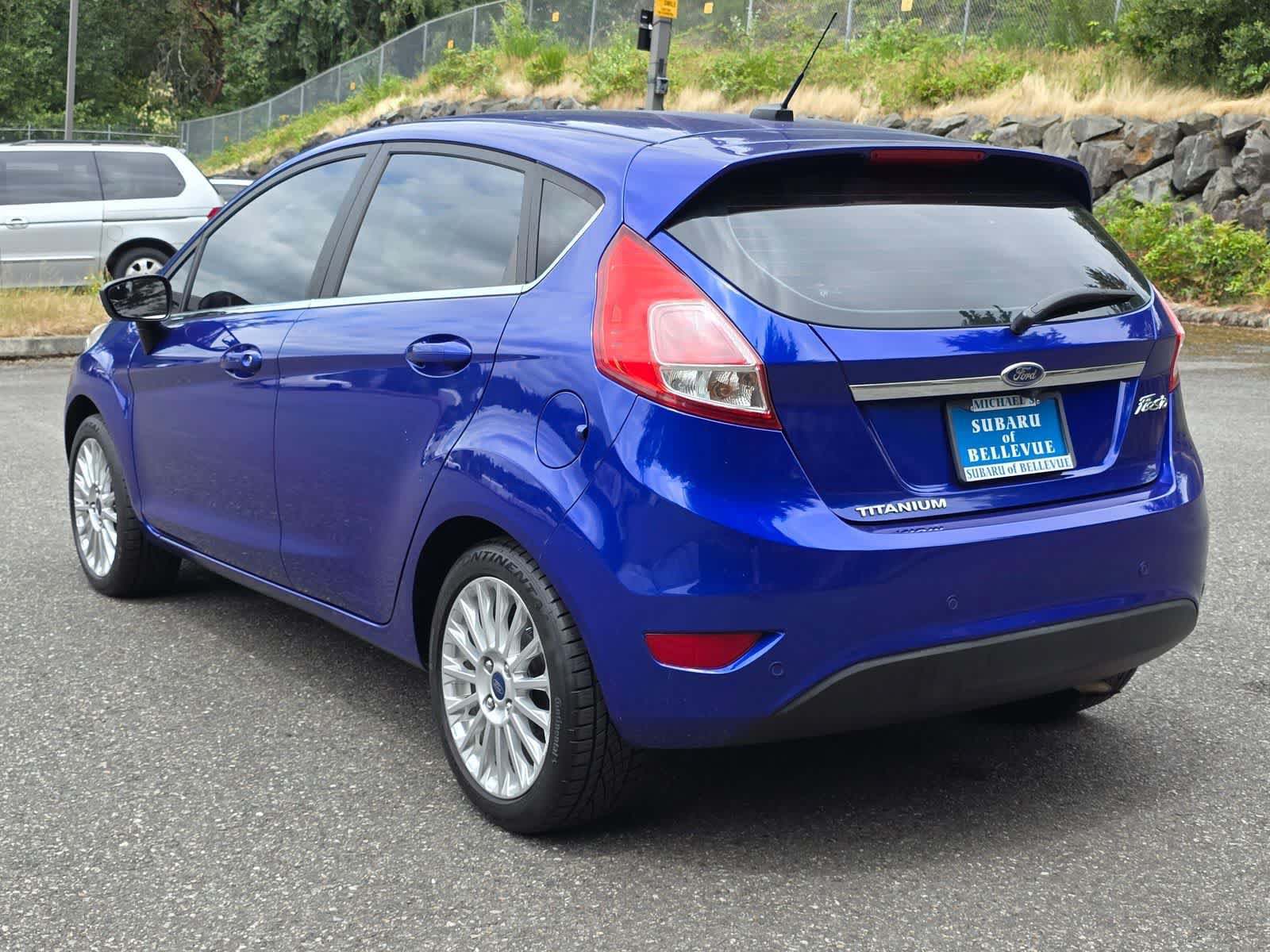 Used 2015 Ford Fiesta Titanium FWD image 3