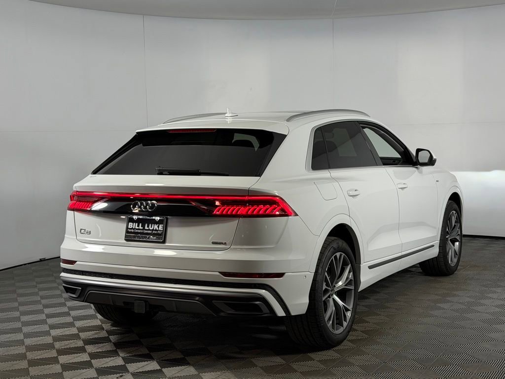 Used 2023 Audi Q8 Premium Plus w/ Premium Plus Package AWD/4WD image 5
