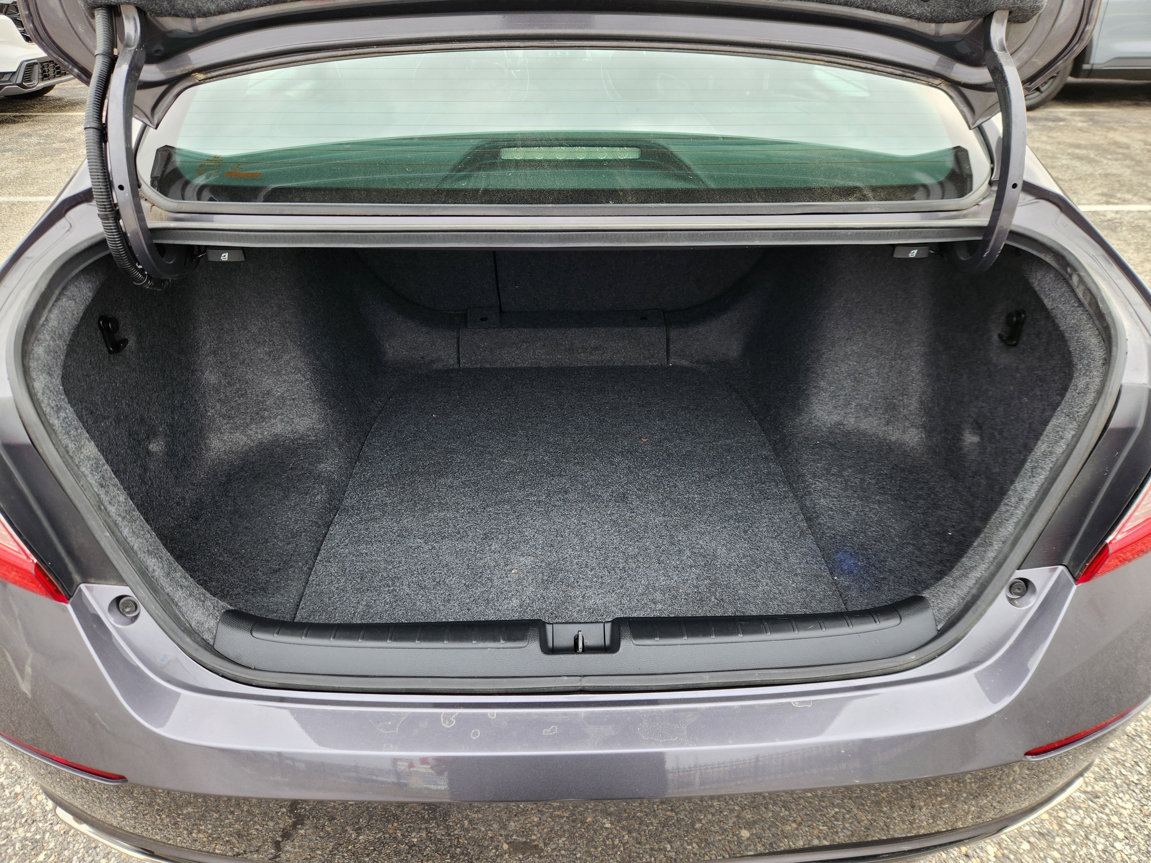 Used 2018 Honda Accord Sport image 18