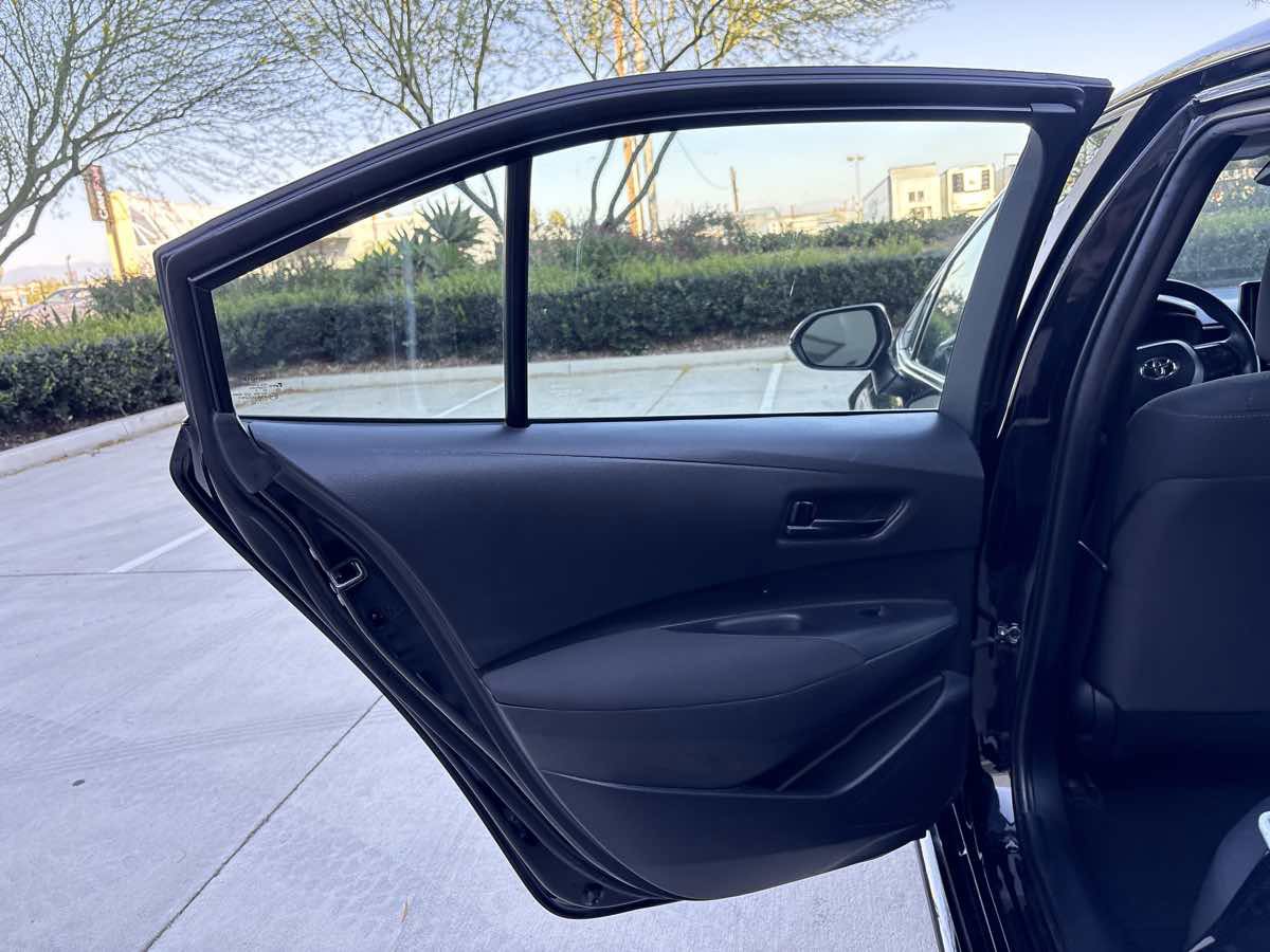 Used 2023 Toyota Corolla LE image 12