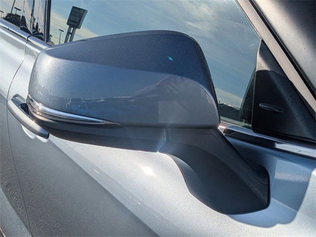 Used 2020 Toyota Highlander XLE image 12