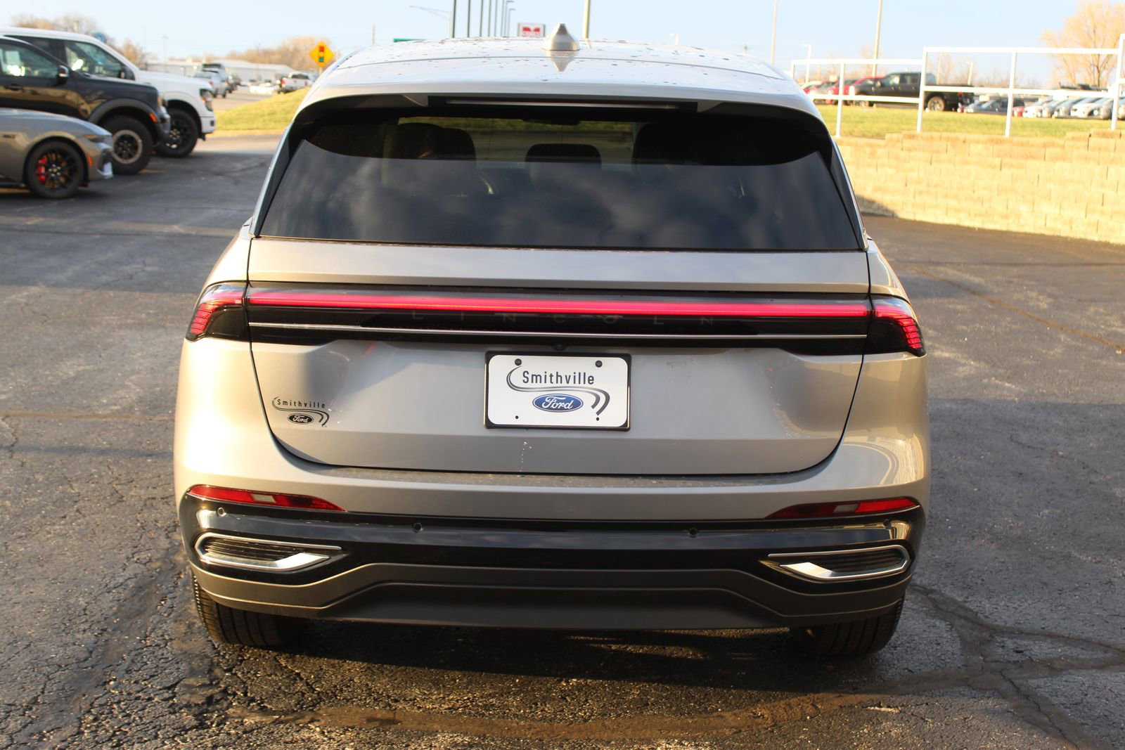 Used 2024 Lincoln Nautilus Premier w/ Equipment Group 102A AWD/4WD image 6