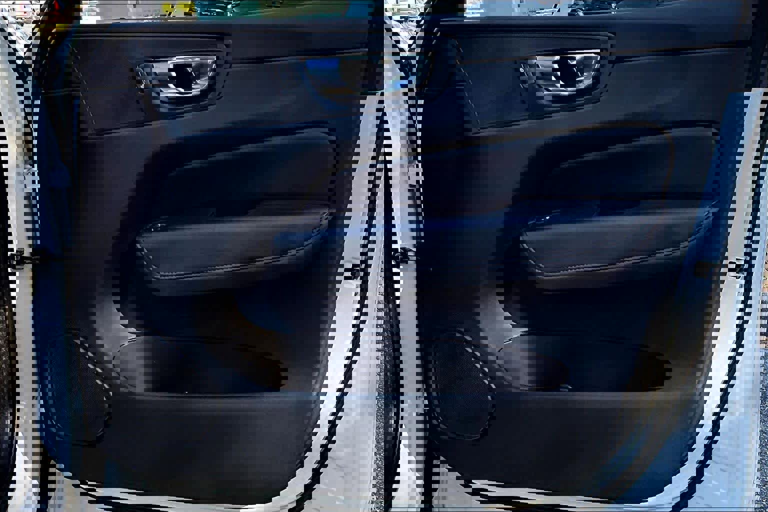 Used 2023 Volvo XC60 B5 Plus w/ Climate Package image 26