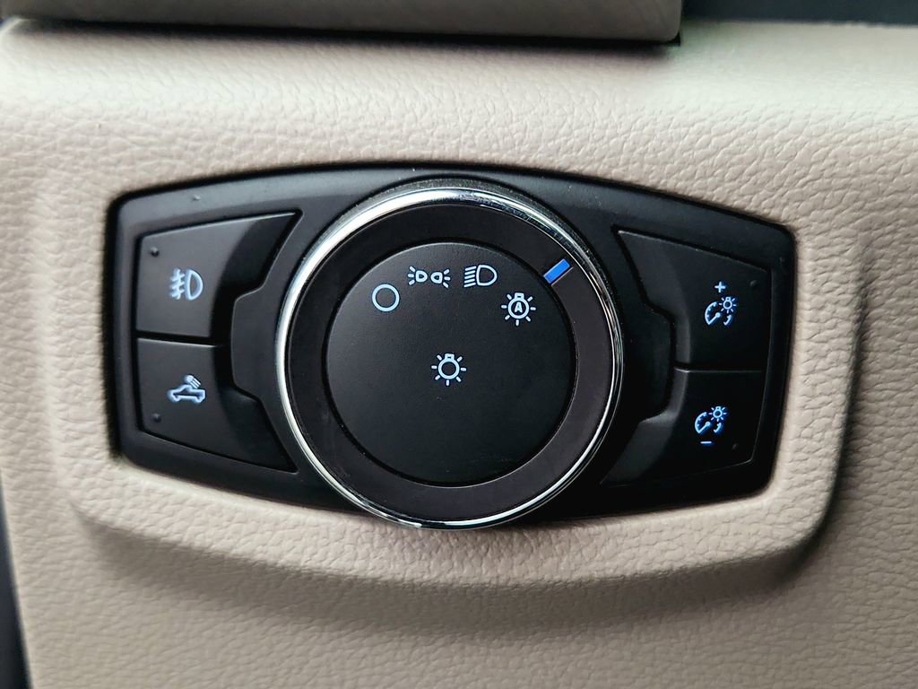 Used 2019 Ford F150 Limited AWD/4WD image 23