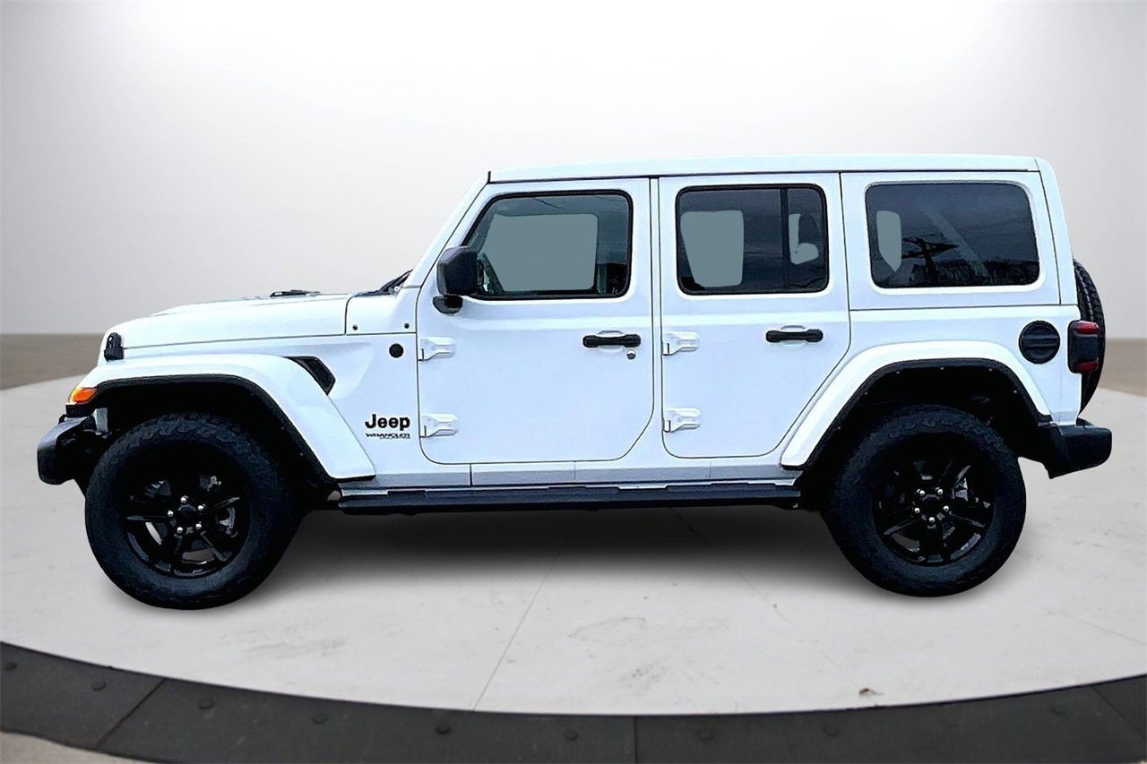 Certified 2022 Jeep Wrangler Unlimited Sahara image 5
