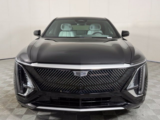 Certified 2024 Cadillac Lyriq Luxury RWD image 12
