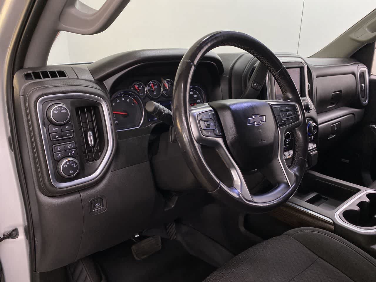 Used 2022 Chevrolet Silverado 1500 RST w/ All Star Edition Plus AWD/4WD image 2