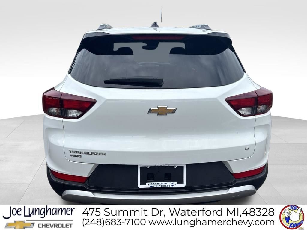Used 2023 Chevrolet TrailBlazer LT w/ Convenience Package AWD/4WD image 4