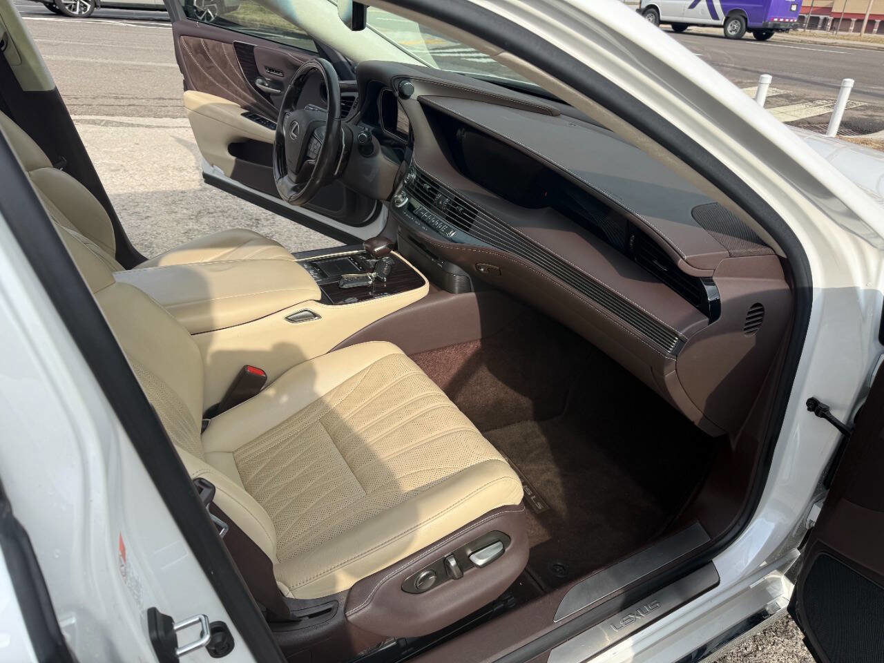 Used 2018 Lexus LS 500 w/ Interior Upgrade Package image 13