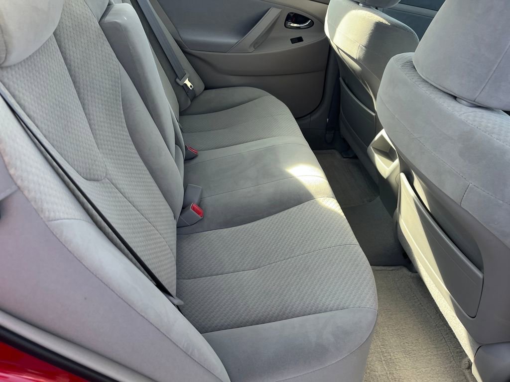 Used 2009 Toyota Camry LE image 24