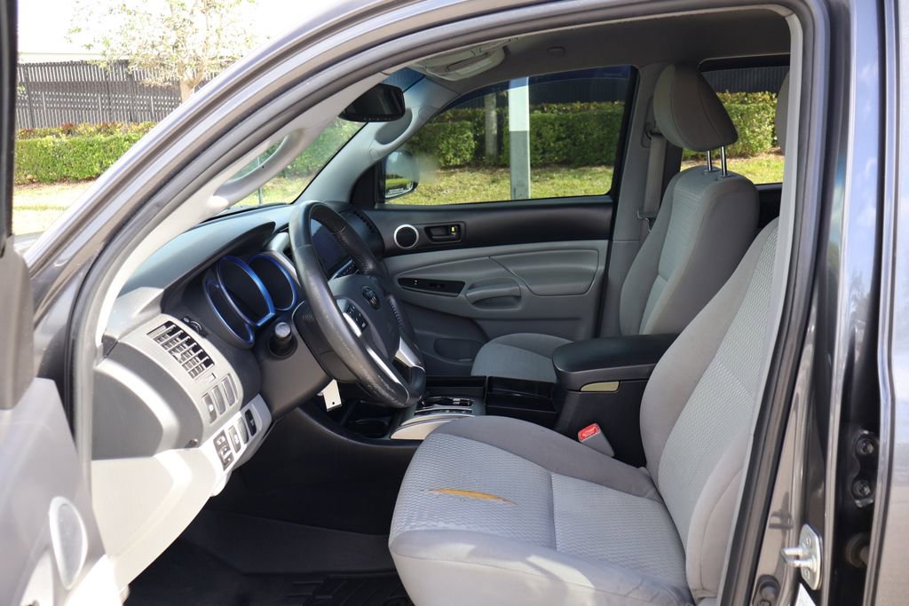 Used 2012 Toyota Tacoma 4x4 Double Cab w/ SR5 Pkg image 14
