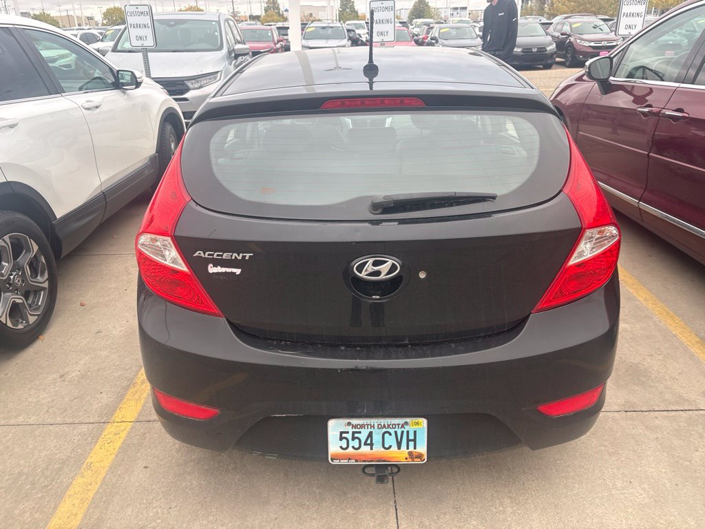 Used 2013 Hyundai Accent GS FWD image 5