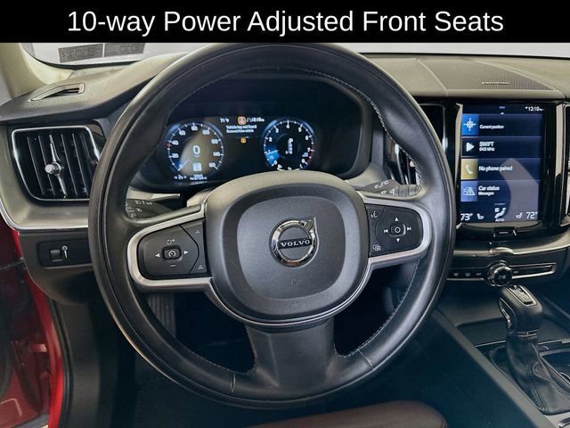 Used 2019 Volvo XC60 T5 Momentum w/ Multimedia Package image 13