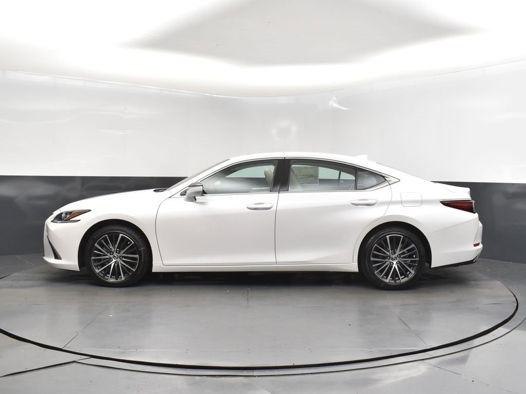 New 2025 Lexus ES 350 w/ Premium Package image 4