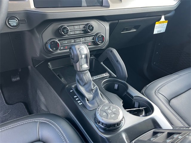 New 2025 Ford Bronco Outer Banks w/ Sasquatch Package image 11