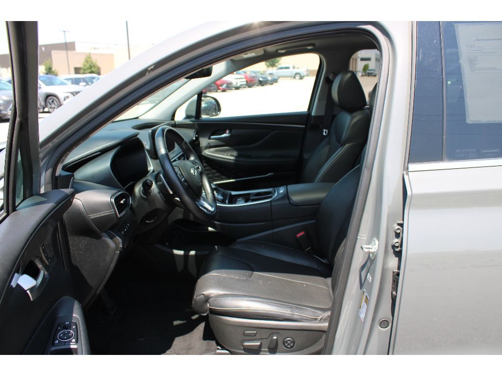 Used 2023 Hyundai Santa Fe Limited image 13