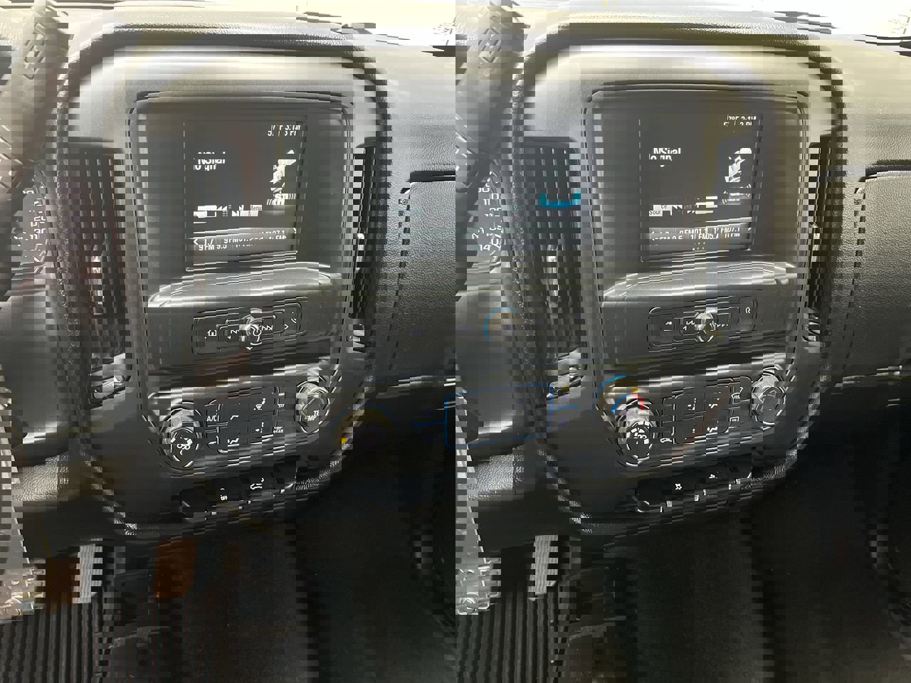 Used 2018 Chevrolet Silverado 1500 Custom w/ Custom Value Package image 14