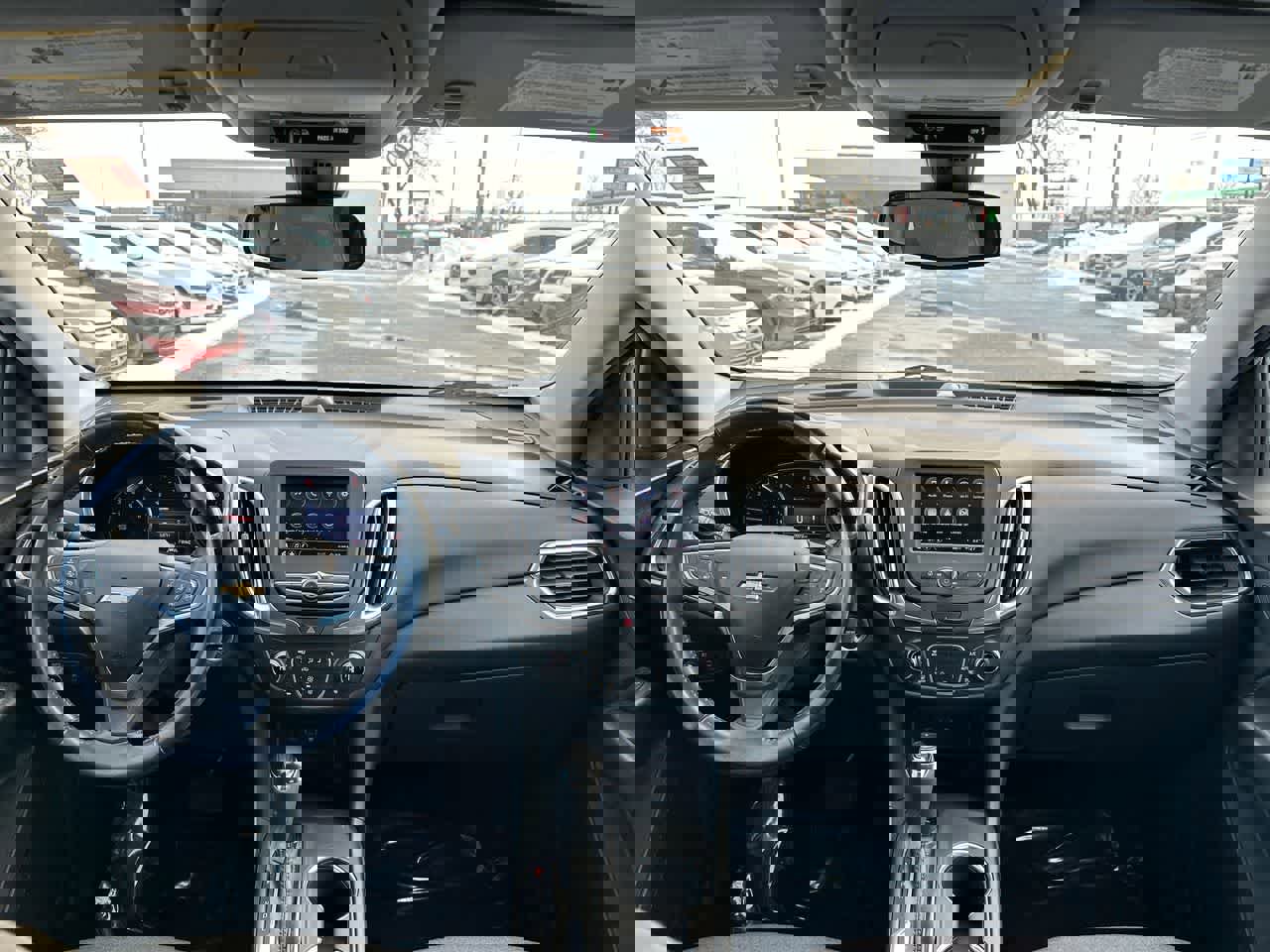 Used 2020 Chevrolet Equinox LT w/ Driver Convenience Package image 20