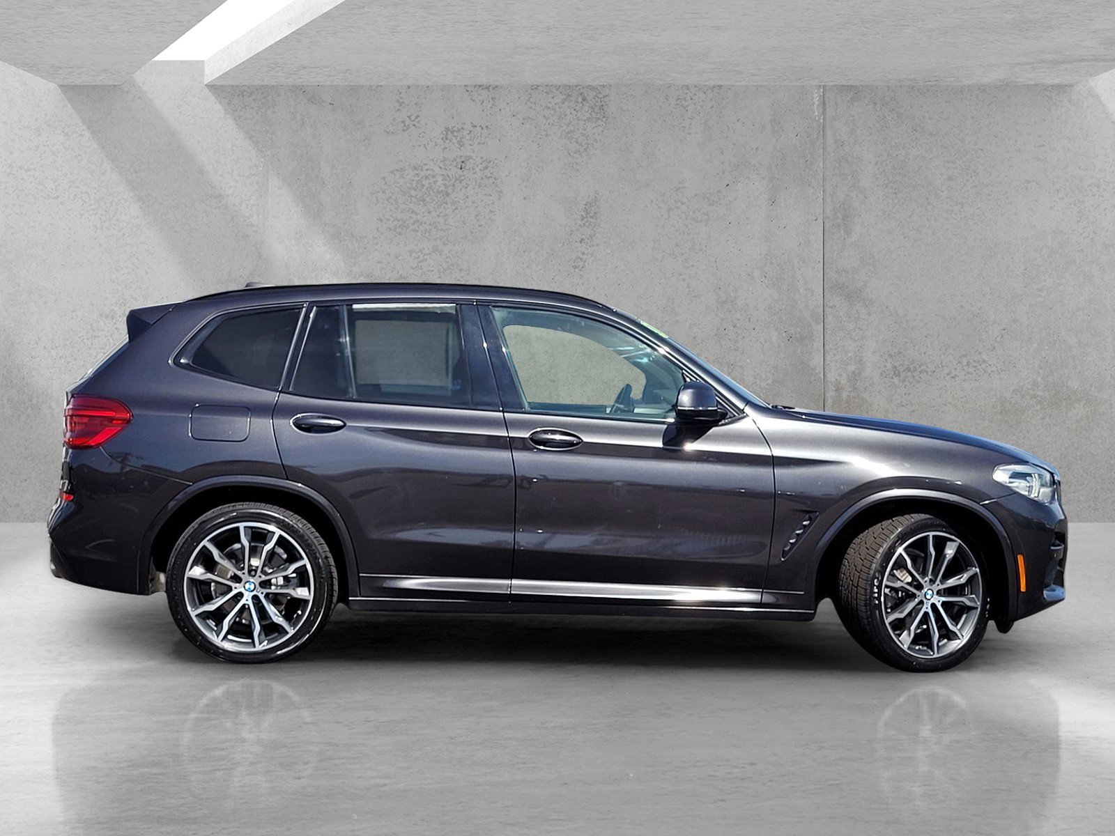Used 2020 BMW X3 xDrive30i w/ M Sport Package 2 AWD/4WD image 3