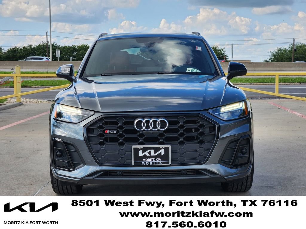 Used 2021 Audi SQ5 Premium Plus w/ Premium Plus Package AWD/4WD image 2