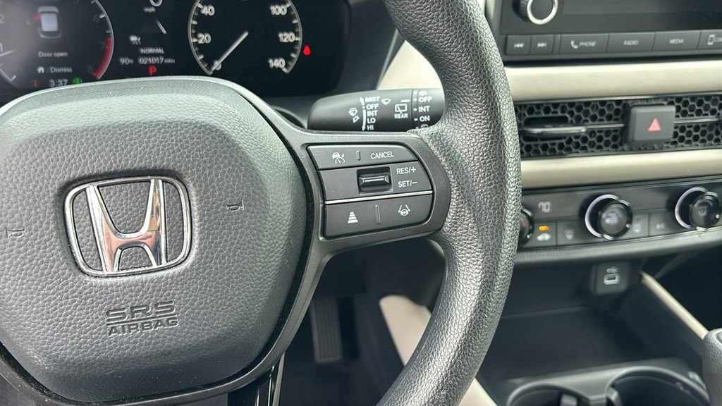Used 2025 Honda HR-V LX image 18