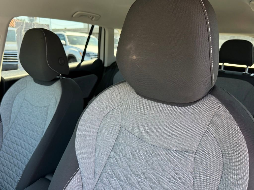 Used 2025 Volkswagen Tiguan S w/ 18" Wheel Package image 16