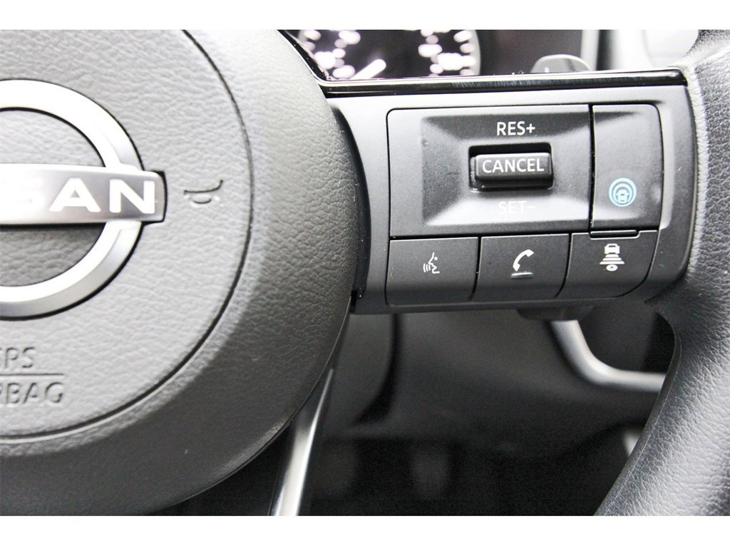 Certified 2023 Nissan Rogue SV image 14