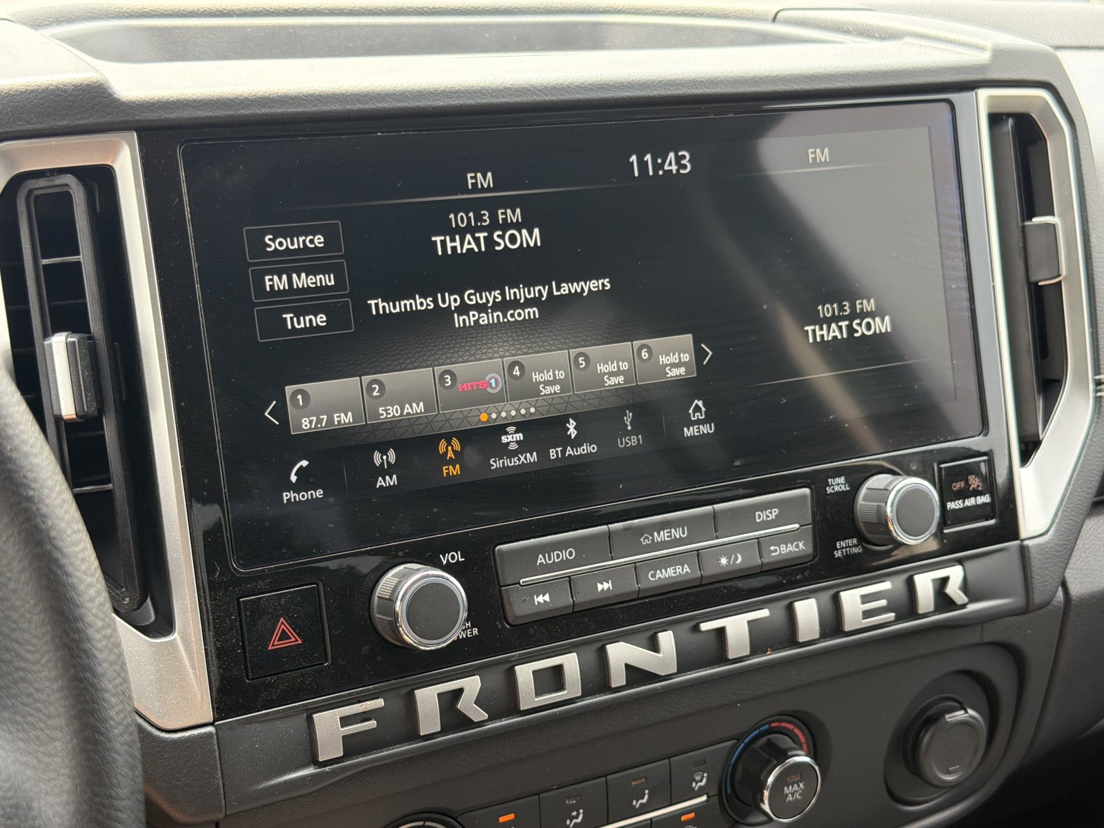 Used 2025 Nissan Frontier SV RWD image 23