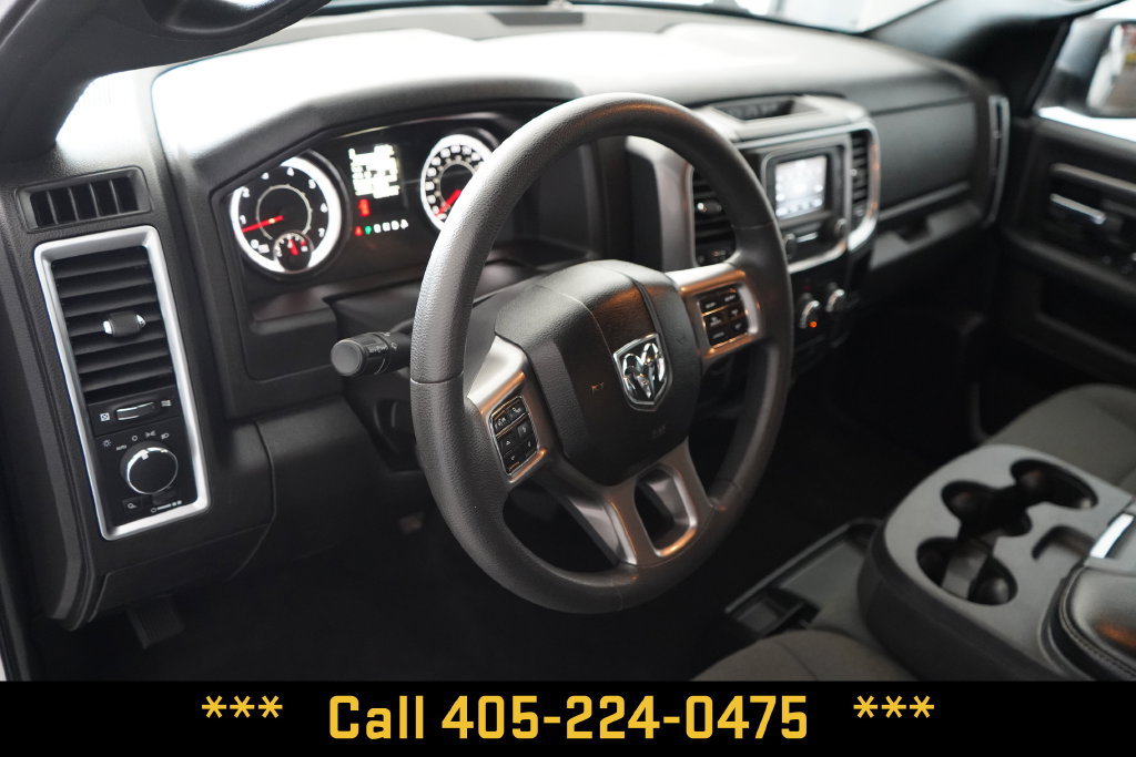 Used 2024 RAM 1500 Warlock RWD image 16