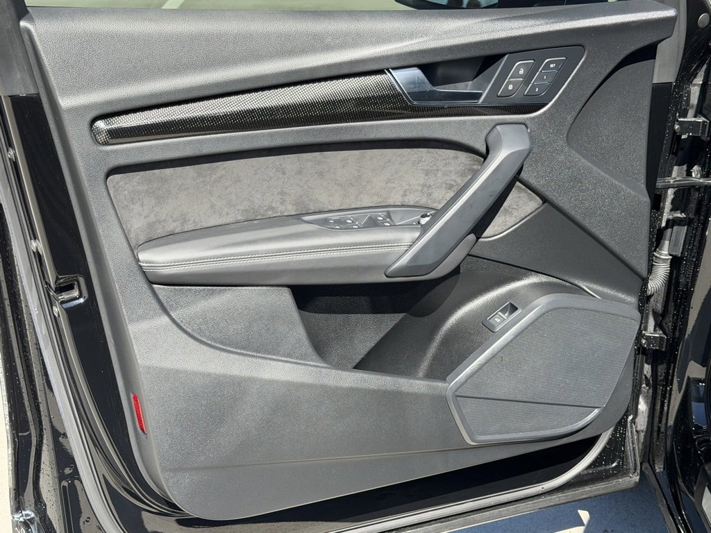 Used 2020 Audi SQ5 Premium Plus image 25