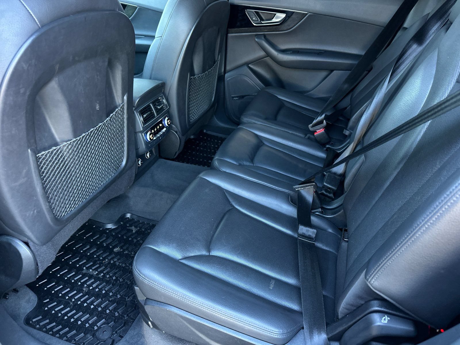 Used 2019 Audi Q7 3.0T Prestige w/ Prestige Package AWD/4WD image 11