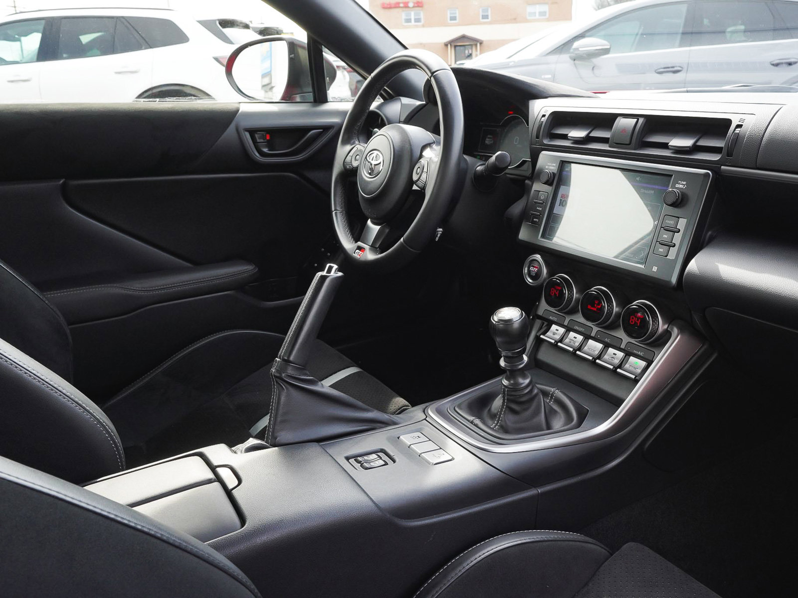 Used 2024 Toyota GR86 Premium image 37