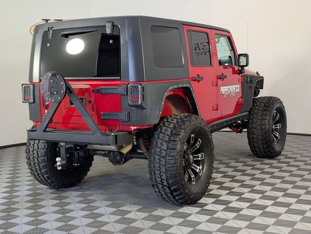 Used 2010 Jeep Wrangler Unlimited Rubicon w/ Dual Top Group image 7