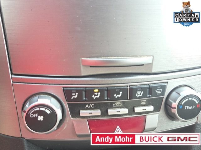 Used 2010 Subaru Outback 2.5i Premium AWD/4WD image 38