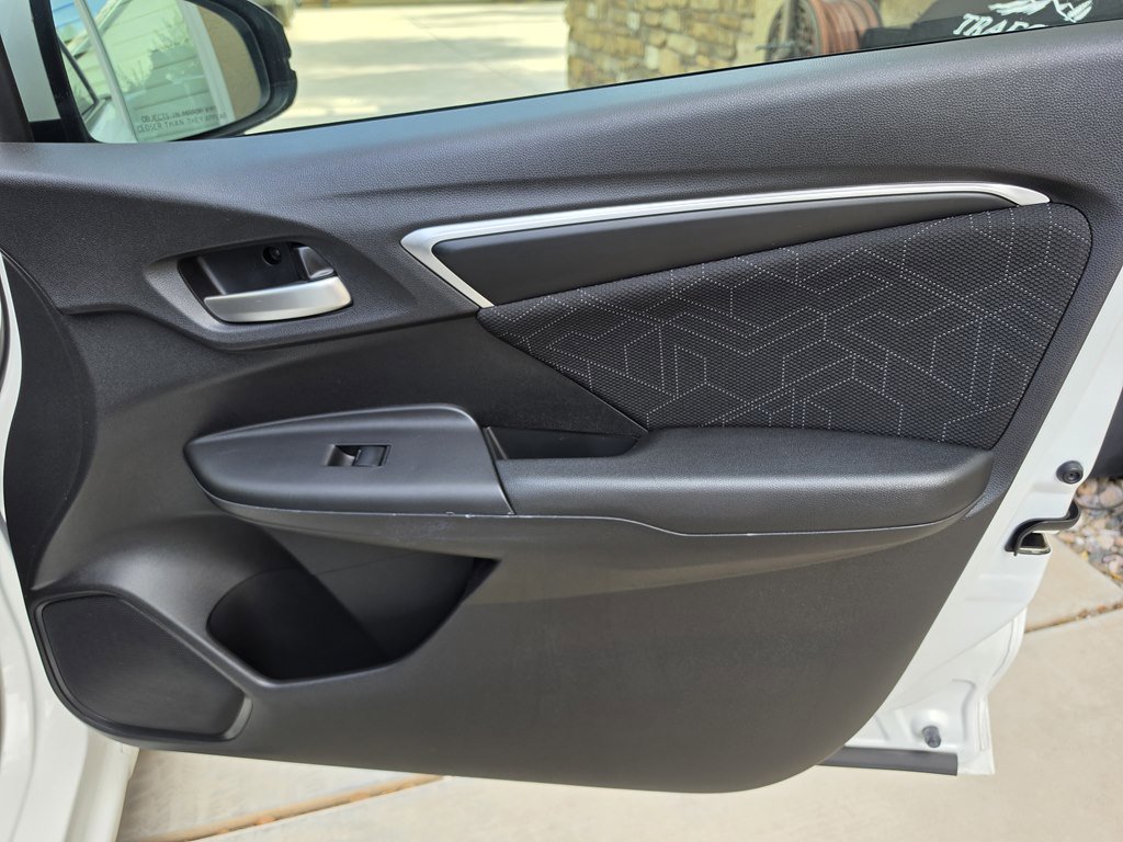 Used 2016 Honda Fit EX image 29