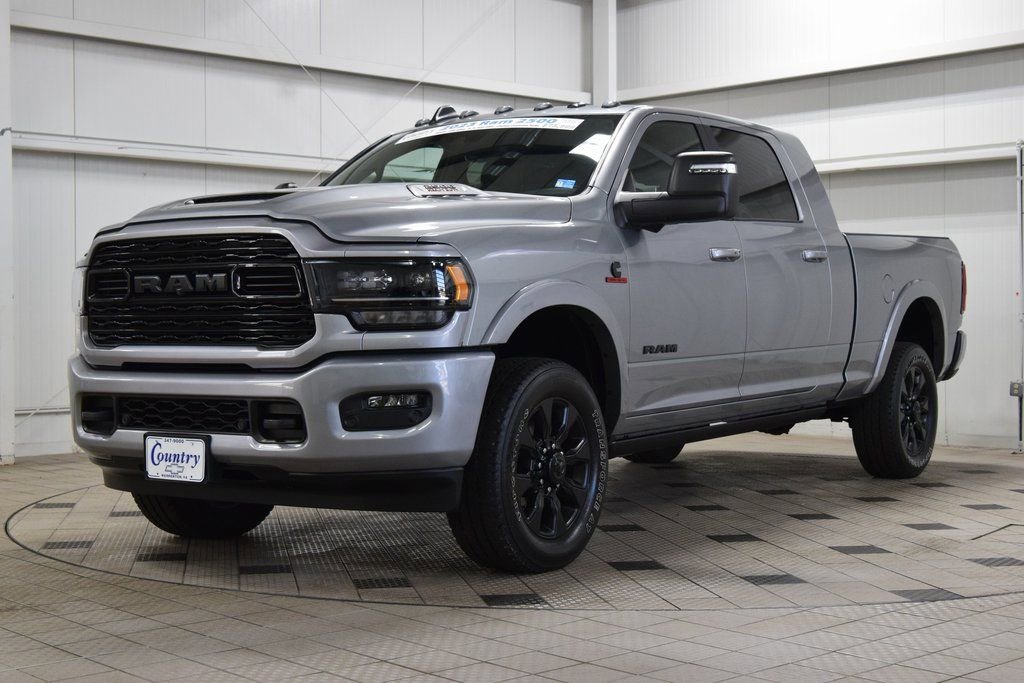 Used 2023 RAM 2500 Limited AWD/4WD image 3