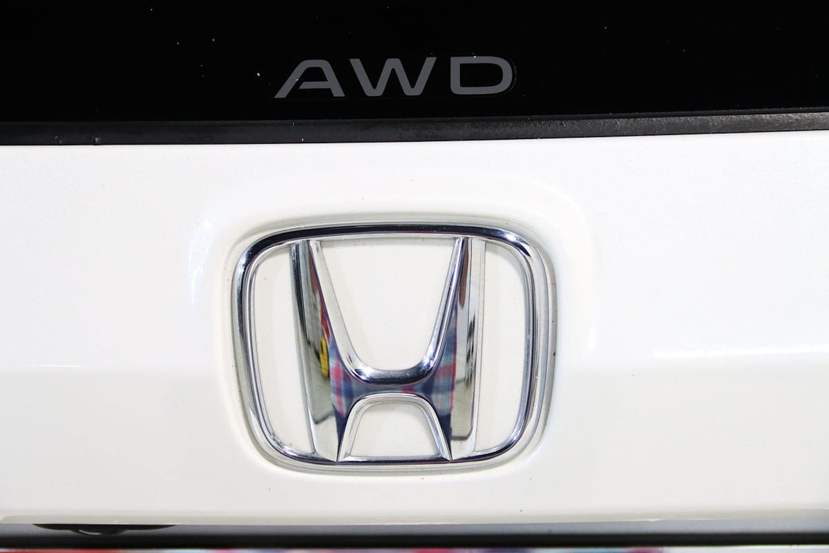 Used 2024 Honda CR-V Sport Touring image 13