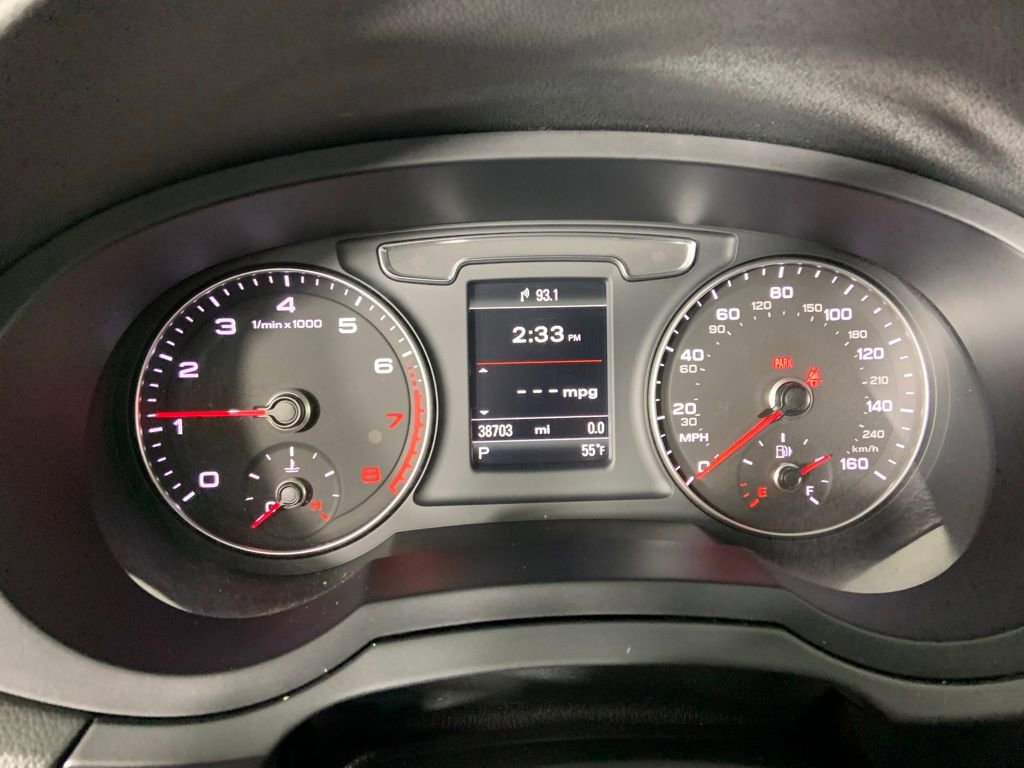 Used 2018 Audi Q3 2.0T Premium image 32