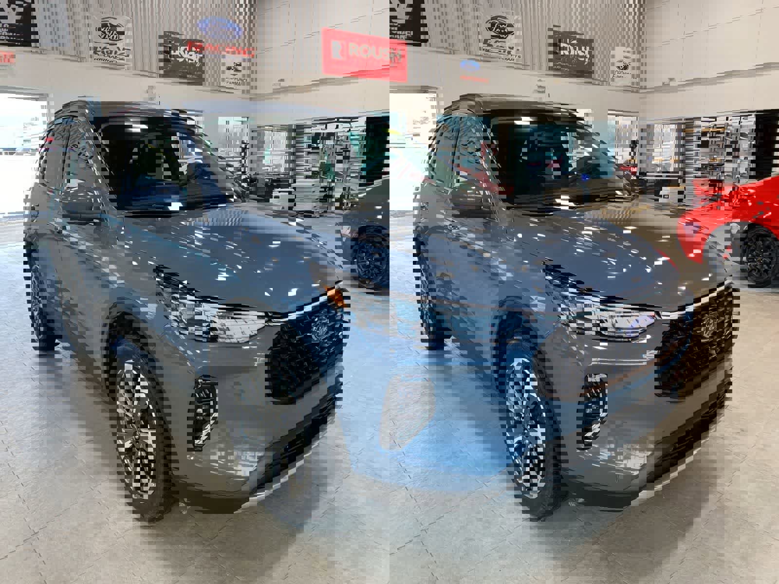 Used 2023 Ford Escape Platinum image 7