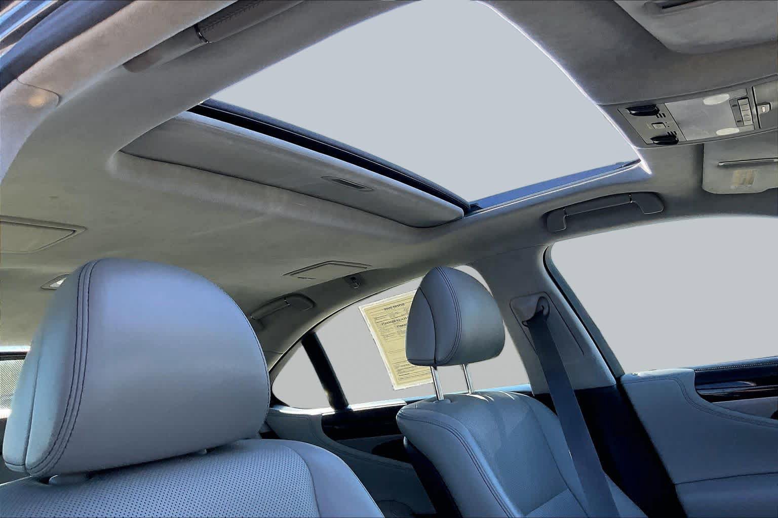 Used 2015 Lexus LS 460 AWD w/ Comfort Package image 14