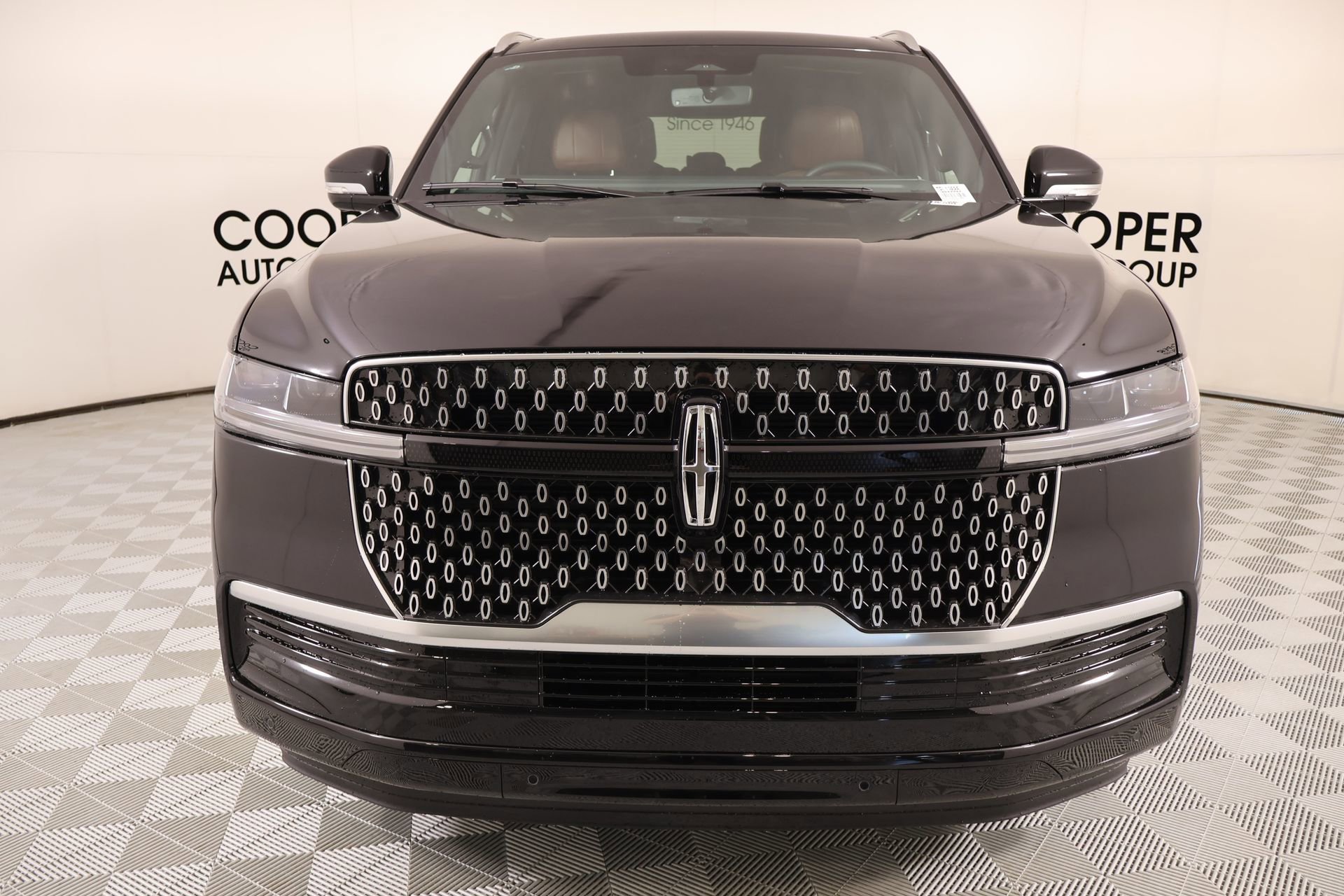 New 2026 Lincoln Navigator Reserve AWD/4WD image 9