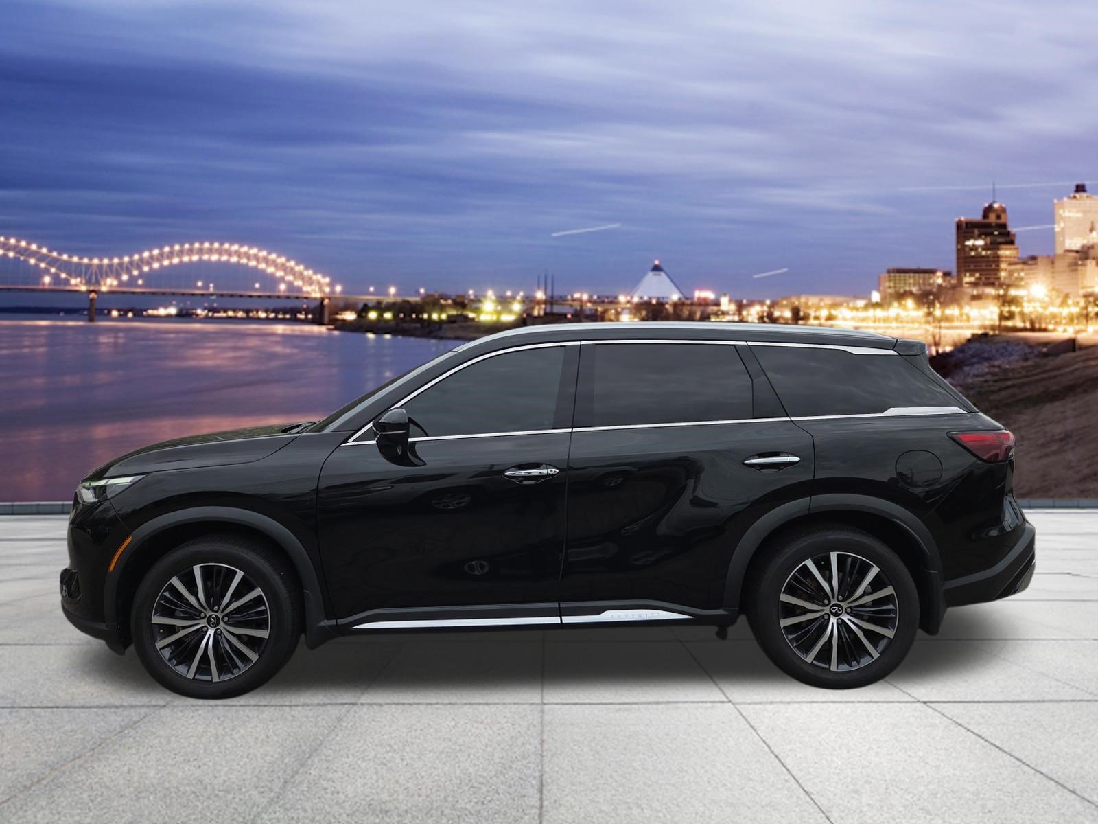 Used 2022 INFINITI QX60 Sensory w/ Vision Package image 2