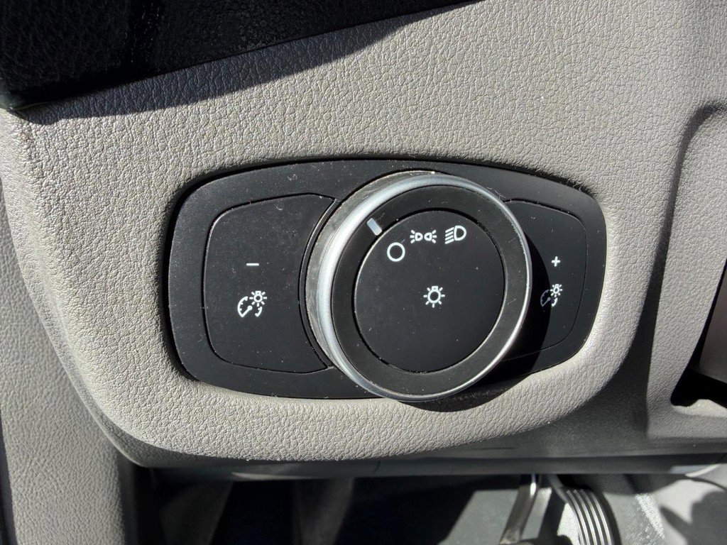 Used 2019 Ford Transit Connect XL image 37